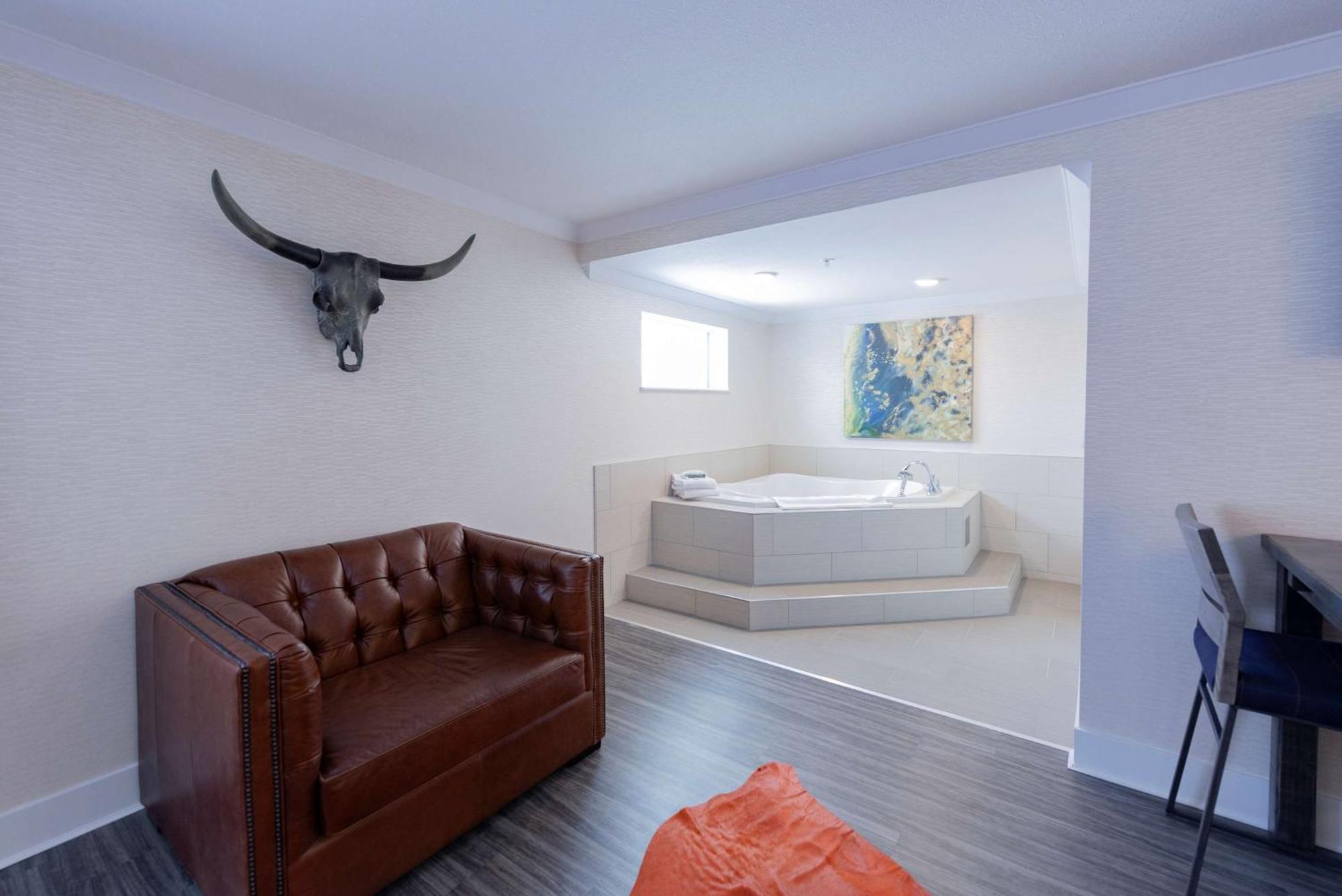 Prestige Treasure Cove Resort, Worldhotels Elite Prince George Luaran gambar