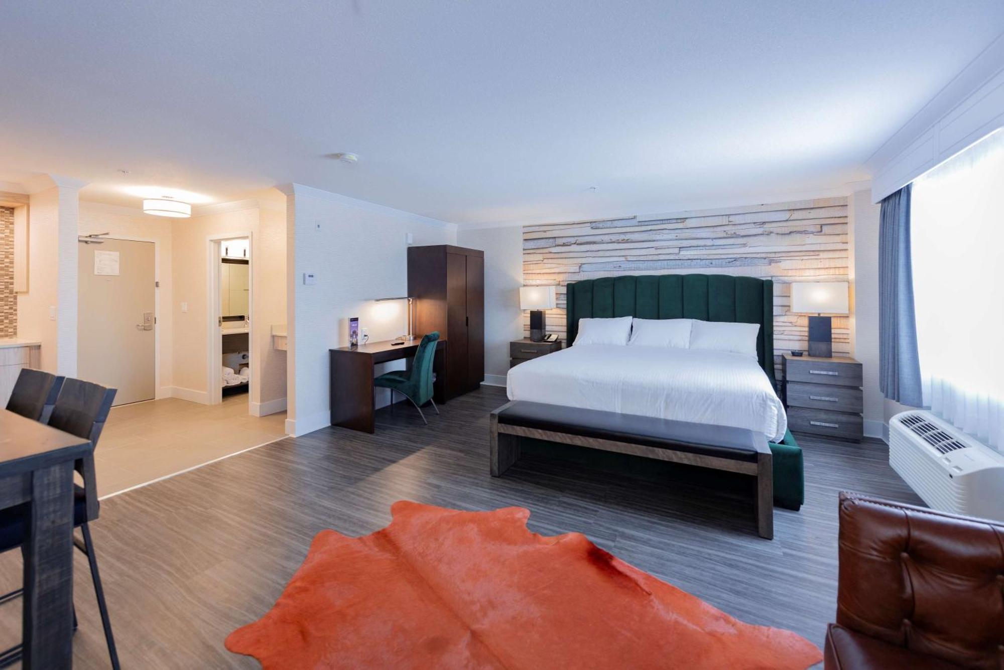 Prestige Treasure Cove Resort, Worldhotels Elite Prince George Luaran gambar